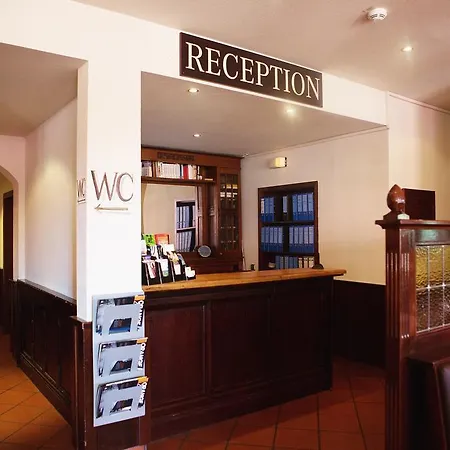Barfuesser Hotel Neu-Ulm Hotell 3*